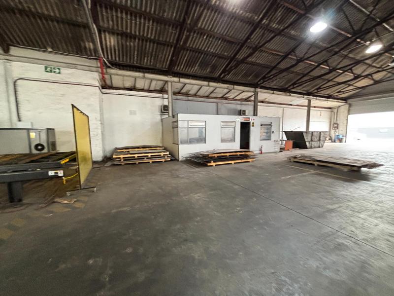 To Let commercial Property for Rent in Deal Party Eastern Cape
